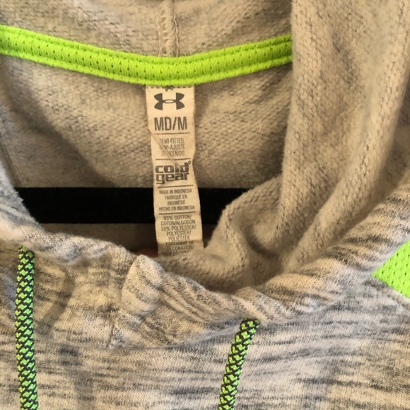 Under Armour cold gear hoodie - Picture 3 of 4